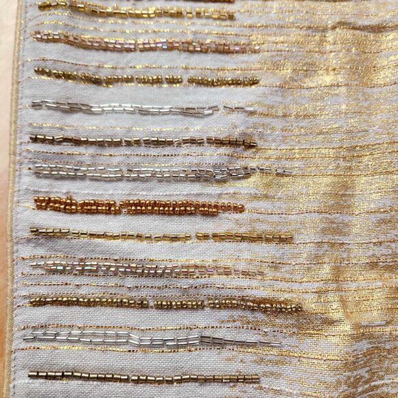 Holiday Tablecloth and Beaded Table Runner Set Gold & Cream Festive Cross Hatch - Picture 3 of 12